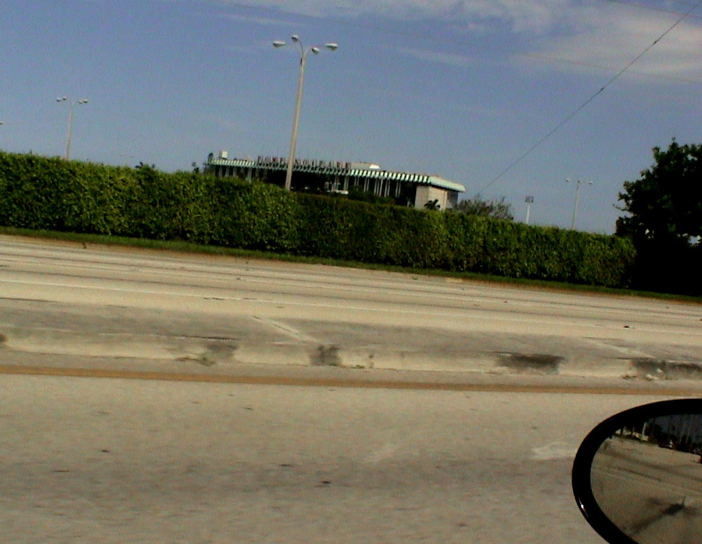 Locale: Pompano Harness Track (I drove about 30 mph down Powerline to get the picture and it still sucks)